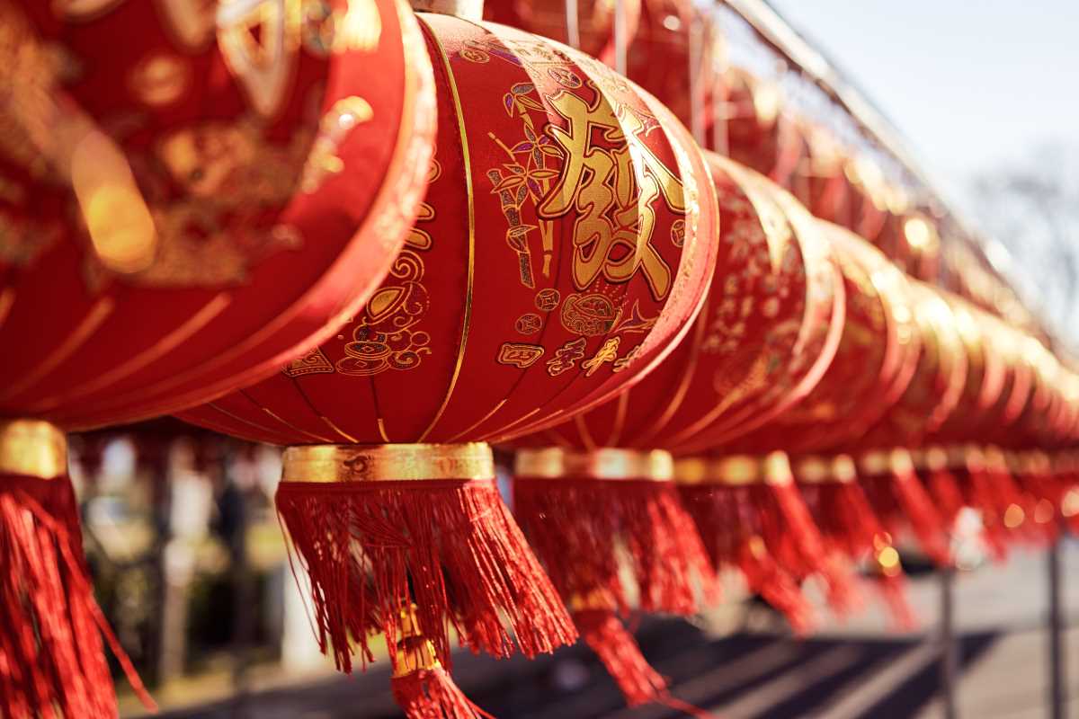 10 Unforgettable Ways to Immerse Yourself in a New Culture